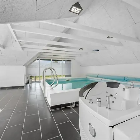 Lidija - 850m From The Sea By Interhome *